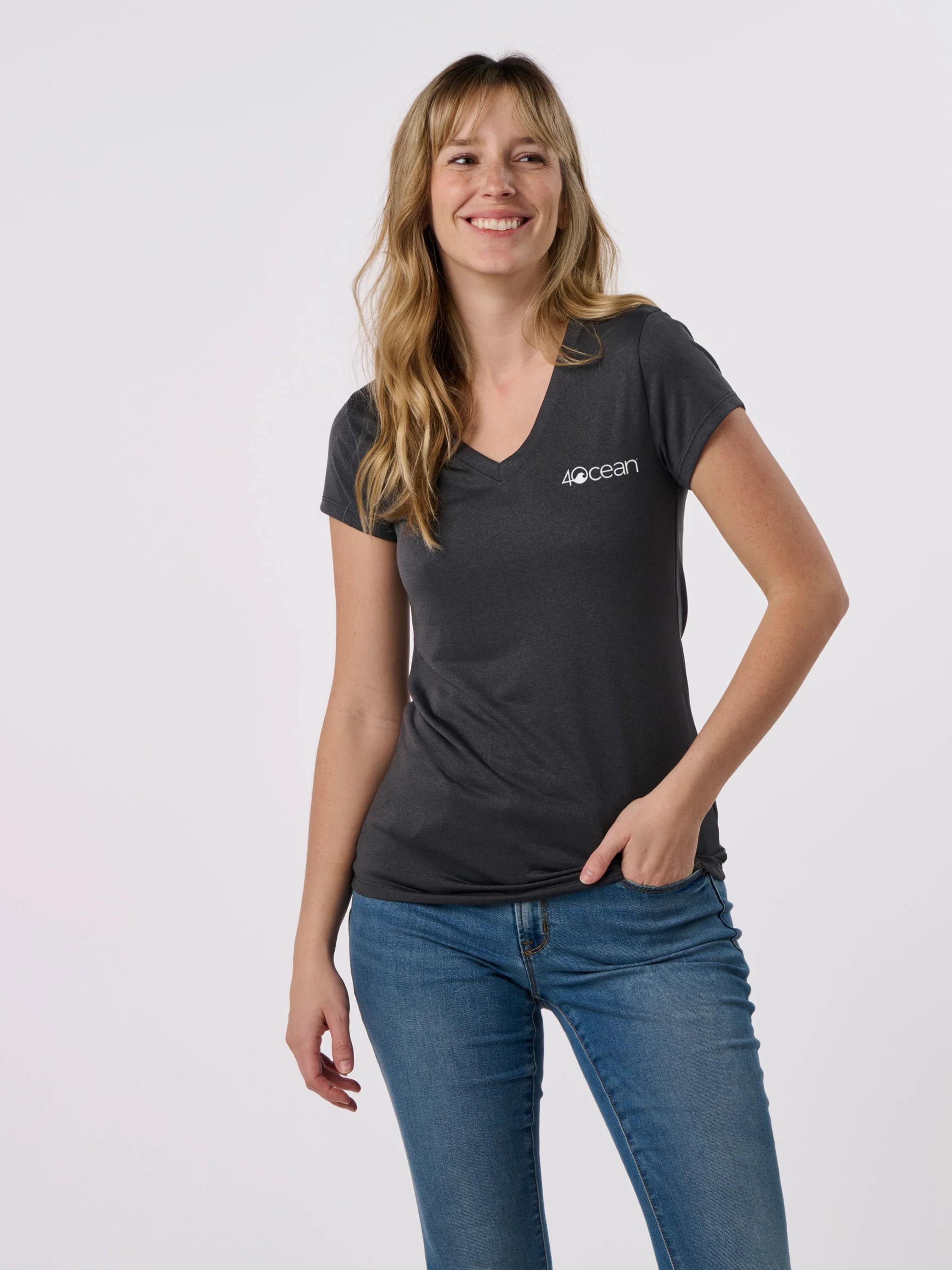 4ocean Logo Women's Sport Short Sleeve V-Neck T-Shirt - Image 11