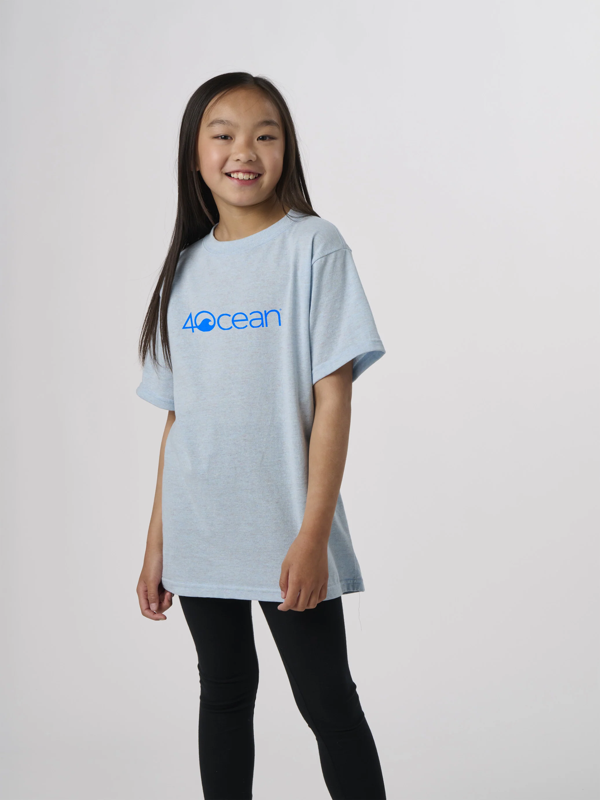 4ocean Logo Youth T-Shirt - Image 8